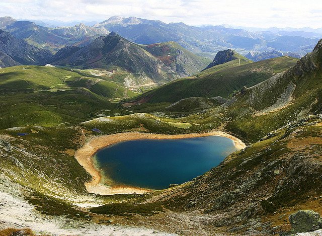 Places to visit in Spain, Picos de Europa, Spain on GlobalGrasshopper.com