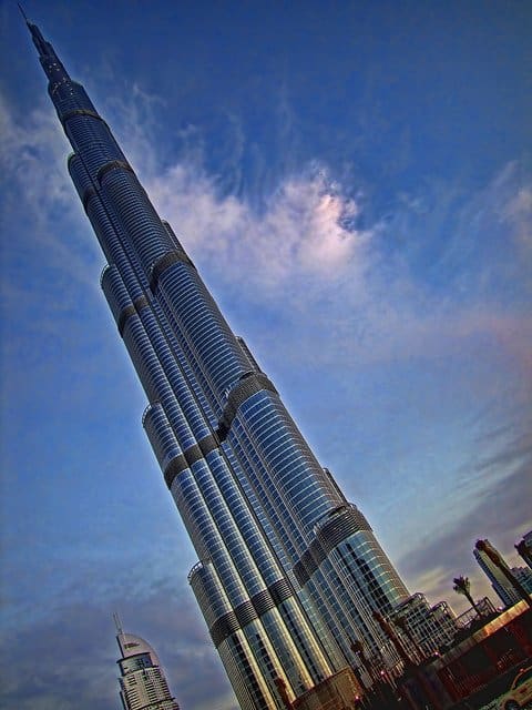 Burj Khalifa Dubai - world's tallest buildings on GlobalGrasshopper.com