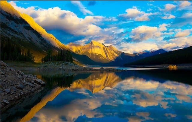 Jasper National Park - Places to visit in Canada on GlobalGrasshopper.com